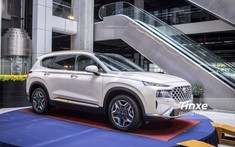 Cận cảnh Hyundai Santa Fe 2021 bản máy xăng cao cấp: To hơn, nhiều tiện nghi hơn và đắt hơn