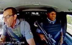 Kinh hãi trước video ghi hình vụ cướp có vũ trang xe bọc giáp chở tiền nhưng bất thành