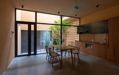 Ngôi nhà ở Trâu Quỳ chưa hoàn thiện vẫn "chất lừ"