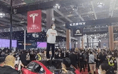 Truyền thông Trung Quốc công khai xin lỗi Tesla vì các bài viết xe lỗi phanh vô căn cứ