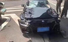 Video: Tài xế lái xe BMW ở vận tốc 108 km/h, tông tử vong 5 người đi đường để trả thù xã hội