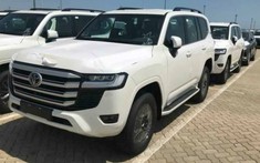 Toyota Land Cruiser 2022 sẽ có phiên bản GR Sport thể thao, ra mắt vào cuối tháng này
