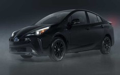 Toyota Prius 2022 Nightshade bản "full đen" siêu ngầu trình làng