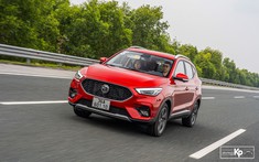 Ưu nhược điểm xe MG ZS 2021: Làm khó cả Seltos, Kona