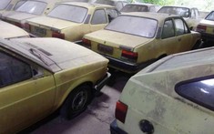 Phát hiện dàn xe Chevrolet bị phủ bụi của "ông hoàng taxi" một thời