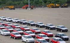 Ô tô nhập khẩu đổ bộ thị trường Việt, giá rẻ nhất chưa đến 300 triệu đồng