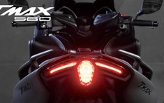 Tay ga cỡ lớn Yamaha Tmax 560 2021 chính thức có giá bán lên tới 300 triệu đồng