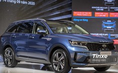 Kia Sorento đón chương trình giảm giá 50 triệu đồng nhưng thực tế tại đại lý diễn ra như nào?