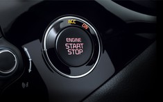 Khởi động xe ô tô: Bạn có chắc là mình đã biết cách?