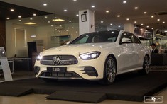 Rẻ hơn BMW 530i M-Sport 300 triệu đồng, Mercedes-Benz E300 AMG 2021 có gì hấp dẫn?
