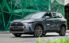 Khan hàng nhưng Toyota Corolla Cross vẫn bán chạy nhất phân khúc crossover cỡ C trong tháng 5