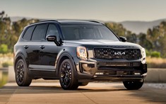 Kia Telluride 2022 gắn thêm phụ kiện tiện tăng luôn giá