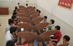 Kinh nghiệm thi lý thuyết lái xe bằng B2 cực hữu ích: Thi là đậu!