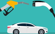 Nên mua xe plug-in hybrid hay ô tô điện?