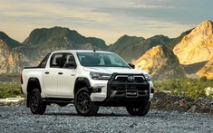 Rộ tin đồn Toyota Hilux sẽ chuyển sang lắp ráp trong nước, quyết không để Ford Ranger phải “cô đơn”