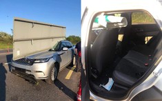 Biển báo giao thông đâm xuyên kính lái của chiếc Range Rover Velar trong vụ tai nạn như phim kinh dị