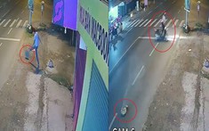 Video: Thanh niên lăn cục bê tông ra đường khiến 1 người phụ nữ đi xe máy bị tai nạn tại Tiền Giang