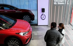Bị người dùng chê "không đủ thông minh", Volkswagen ID.4 bán chậm hơn kỳ vọng