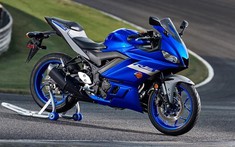 Hé lộ hình ảnh Yamaha R3/R25 2022 trên đường thử thiết kế và trang bị hoàn toàn mới