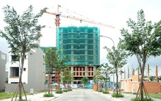 Bất chấp người mua “quay lưng” vì Covid-19, giá căn hộ vẫn tăng