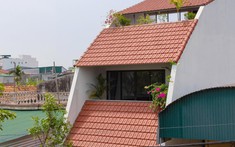 Ngôi nhà ngói tái hiện lối sống sinh hoạt ngoài trời của vùng quê Việt