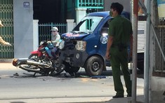 Video: Người đàn ông chạy xe máy tông trực diện vào ô tô tải đang rẽ trái ở Ninh Thuận