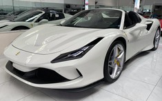 "Bạch mã" Ferrari F8 Spider độc nhất Việt Nam tìm chủ nhân