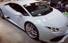 Siêu xe Lamborghini Huracan màu trắng độc nhất Việt Nam tiếp tục tìm chủ mới