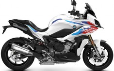 Sport touring BMW S1000XR 2022 ra mắt với màu mới và cặp "mắt" sắc xảo