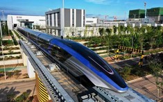 Trung Quốc ra mắt đoàn tàu đệm từ trường mới, đạt tốc độ tối đa 600 km/h