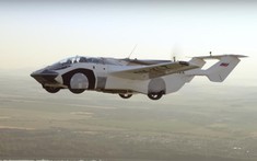 Xe bay Klein Vision AirCar hoàn thành chuyến bay xuyên thành phố đầu tiên
