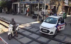Cố tình vượt rào chắn đường sắt có thể bị phạt tới 5 triệu đồng