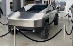 Bán tải điện Tesla Cybertruck có nguy cơ thất bại, nhưng tỷ phú Elon Musk không quan tâm