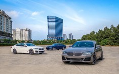 Loạt xe sang giá khủng về nước "săn" đại gia Việt trong 7 tháng đầu năm