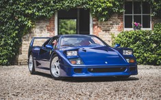 Chiếc siêu xe Ferrari F40 nổi tiếng nhất tại xứ sở sương mù được bán với giá kỷ lục