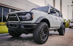 Ford Bronco First Edition được đại lý tư nhân chào bán với giá lên đến 3,3 tỷ đồng tại Việt Nam