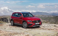 Mercedes-Benz GLB 35 4MATIC 2021 ra mắt Việt Nam: SUV 7 chỗ nhanh nhất hiện nay, giá gần 2,7 tỷ đồng