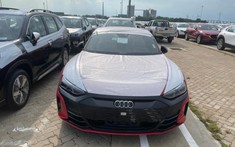 Audi e-Tron GT bất ngờ cập bến Việt Nam ngay giữa tâm dịch Covid-19