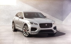 Jaguar F-Pace R-Dynamic phiên bản màu đen độc đáo với công nghệ tiên tiến trình làng