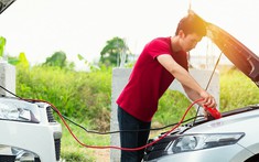Cách câu bình ắc quy: Xử lý hiện tượng xe khó khởi động khi để lâu không dùng