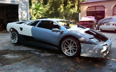 Chiếc Lamborghini Diablo "hàng nhái" còn chưa có động cơ vẫn được rao bán với giá gần 700 triệu đồng