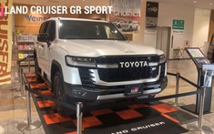  Toyota Land Cruiser GR Sport 2022 đã về đại lý, tăng 300 triệu đồng có gì?