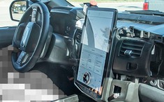 Lincoln Navigator 2022 lộ diện với màn hình khổng lồ, quyết đấu Cadillac Escalade