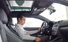 Ô tô bị nặng, bó phanh khi để lâu không dùng, xử trí thế nào?