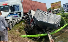 Video quay khoảnh khắc ô tô tải đối đầu xe container khiến 2 vợ chồng tử vong tại Bắc Giang