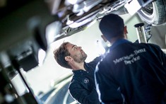 Gói bảo hiểm 2 năm của Mercedes-Benz khác với bảo hiểm ô tô thông thường ở điểm gì?
