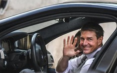 Nam tài tử Tom Cruise bị ăn trộm SUV hạng sang BMW X7 khi đang quay phim "Nhiệm vụ bất khả thi 7"
