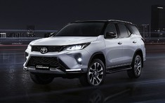 Toyota Fortuner Legender 2021 trình làng với trang bị nâng cấp, giá tăng nhẹ