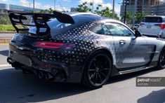Đại gia Campuchia tậu Mercedes-AMG GT Black Series P One Edition siêu hiếm