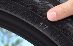 Hướng dẫn cách đọc thông số lốp xe ô tô tài xế Việt cần biết